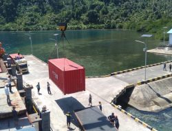 TOL LAUT : 8 Ton VCO dari Maluku Utara Diangkut ke Pulau Jawa 