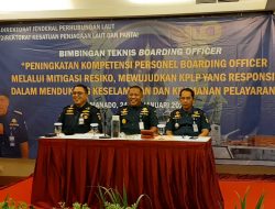 Dir KPLP Capt Mugen, Membuka Bimtek Boarding Officer KPLP TA 2023 di Manado