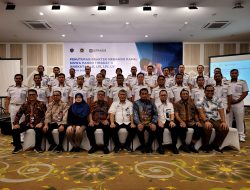 Kemenhub gelar Praktek Pemanduan Kapal  di Perairan Surabaya