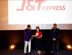 J&T Express Raih Penghargaan Marketeers Editor’s Choice Award 2023