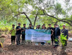 Meratus Tanam 1000 Pohon di Hutan Kota Jakarta