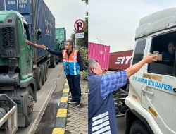Pelindo Minta Maaf, Ungkap Ini Penyebab Macet Parah di Pelabuhan Priok