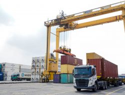 TPS Elektrifikasi Alat Bongkar Muat, Wujudkan Green Port