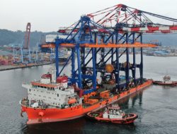 TPK Panjang Tambah Satu Unit QCC Post Panamax
